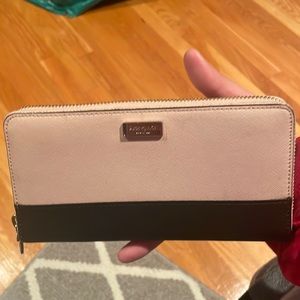 Kate Spade wallet♠️